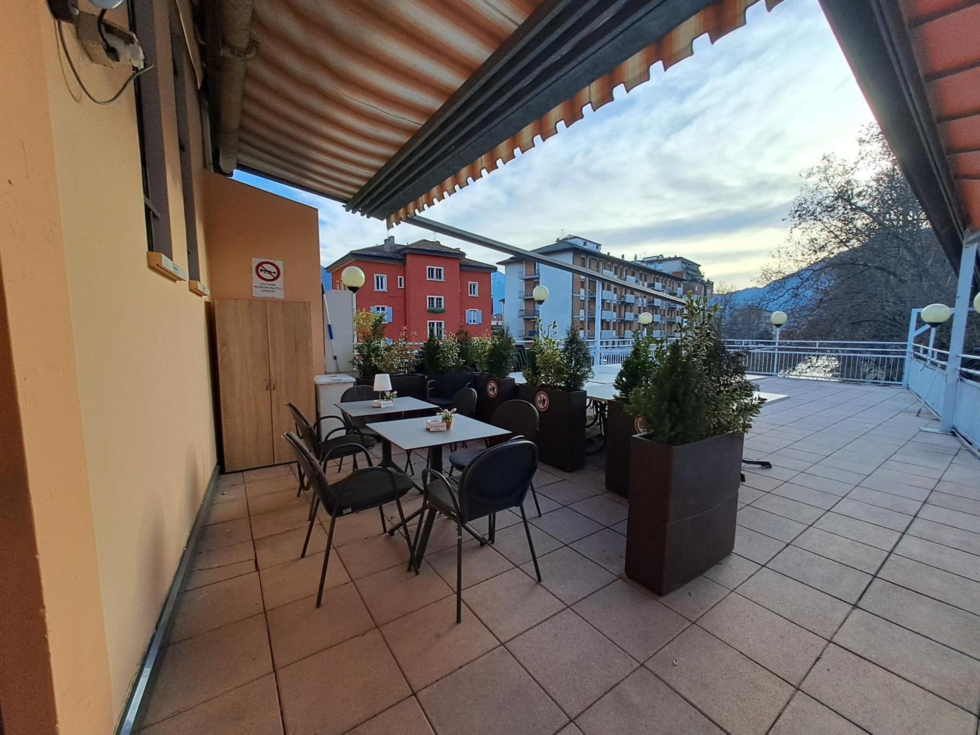 Appartamento Grande Al Ponte. Situato Vicino All'Ospedale, Al Parco E Al Centro Citta Тренто Экстерьер фото